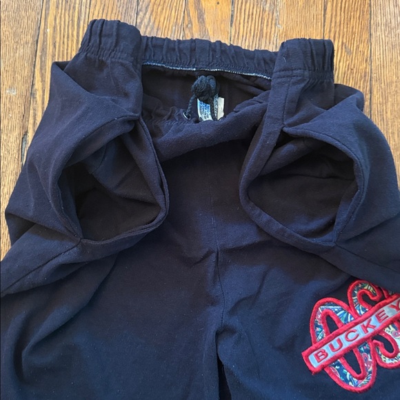 90’s Ohio State University Vintage Sweat Shorts - Picture 4 of 9